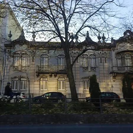 Cosmopolitan - Ground Floor Homestay Lisbon