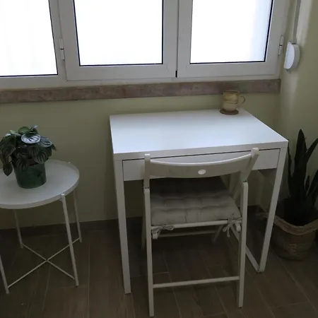 Cosmopolitan - Ground Floor Homestay Lisbon