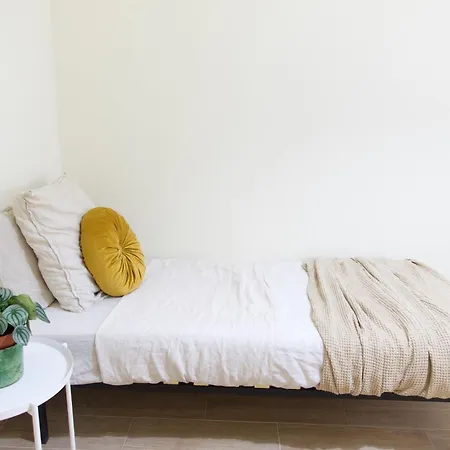 ホームステイ Cosmopolitan - Ground Floor *