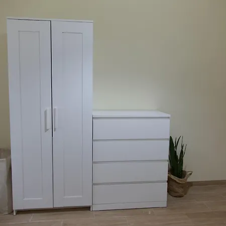 ホームステイ Cosmopolitan - Ground Floor *