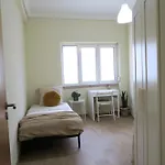 Cosmopolitan - Ground Floor Homestay szállás *